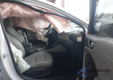 2019 Hyundai Ioniq Plug-In Hybrid Limited from USA, damaged, VIN KMHC75LD3KU147148